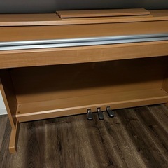 電子ピアノ　YAMAHA  YDP-131C