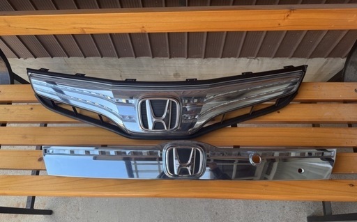 フィットGE系　フロントグリルリアガーニッシュセット