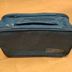 お値下中✨【未使用品】持ち運び収納ポーチ(2個セット)の画像