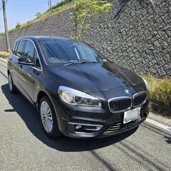 BMW 218d 7人乗りの画像