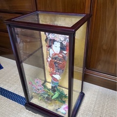 羽子板ガラスケース入りの画像