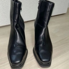 黒いブーツ　M size 早ぃ者勝ち