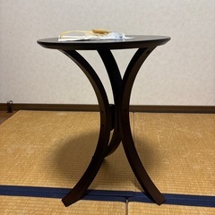 サイドテーブルの画像