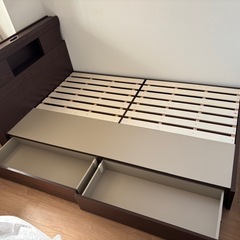 ニトリ　セミダブルベッドフレーム　使用期間1年　　
