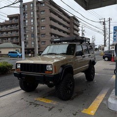 【低走行･状態美】Jeep チェロキーXJ 2000年式