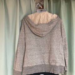 1309.UNIQLO 裏地 フード付き XLグレー⭐︎の画像