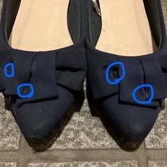 Honeys 紺パンプスの画像