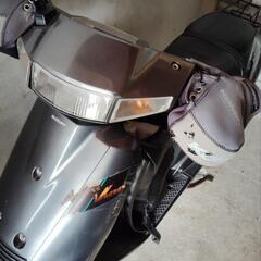 アドレスV100