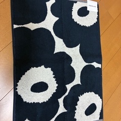 激安‼️マリメッコ✨新品✨タオル