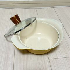 【おすすめ品】ホーロー鍋（フタ付き）の画像