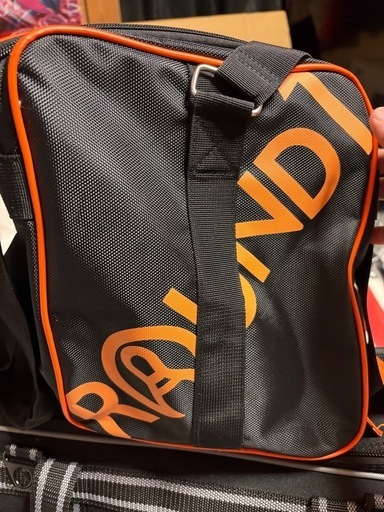 STORM3ボールキャリーケース＆ラウンドワンシングルボールバッグ