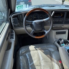 サバーバン 6インチ リフトアップ  01の画像