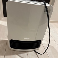 セラミックファンヒーター