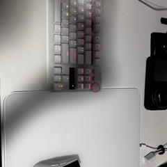 ゲーミングマウス、マウスパッド、キーボードセット