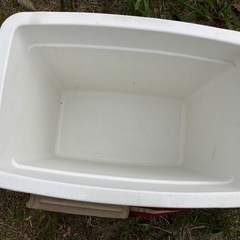 イグルーのクーラーボックス  24 igloo Tag-Alongの画像