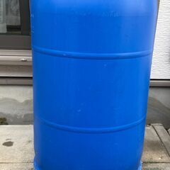  水貯水タンク