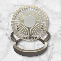 新品　LEDライト付き扇風機 ソロファン 充電式 キャンプ 卓上扇風機 ホワイトの画像