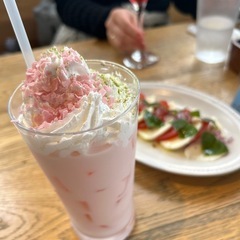 今日！5/3川崎駅近くのカフェ巡りしてくれる方☕️