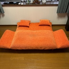 ソファーの画像