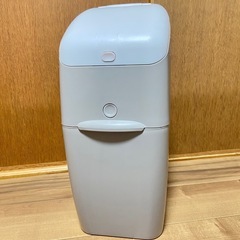 【アップリカ　ニオイポイ】オムツゴミ箱