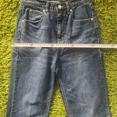 🌸500円✖️3つで1000円❗️ローリーズファーム　デニム　Mの画像