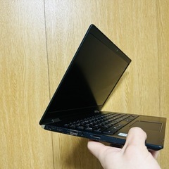 ノートパソコンの画像