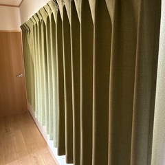カーテン　レースカーテンはなし