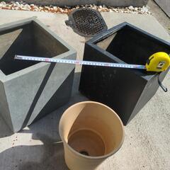 植木鉢、セメントプランターの画像