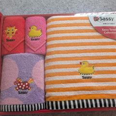 【新品】サッシーの　バスタオル　ハンドタオルの画像