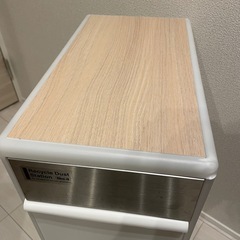 《お取引者様決定》【元値11800円】ゴミ箱 ダストボックス 分別スイングステーション 耐熱性天板付きの画像
