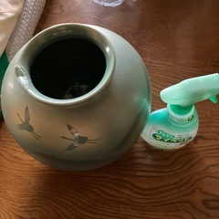 花瓶　陶器の画像
