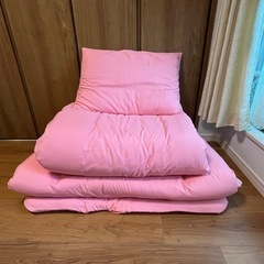 （受け渡し者決まりました）布団
