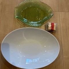 魚のガラス皿 スパゲティなど載せる白い大皿
