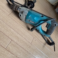 makita（マキタ）　13mmドリル　正転逆転　710W　6304LR　社外ケース付　中古（動作確認済）の画像