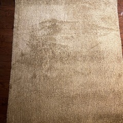 【中古】モモナチュラル絨毯、カーペット120×160センチ　シミあり