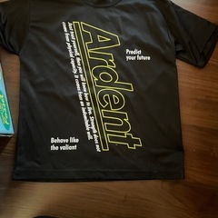 140センチ洋服男児