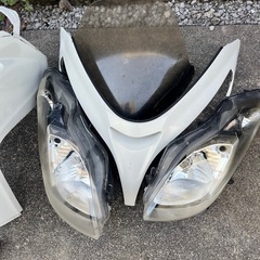 スカイウェイブ外装とシート