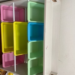 収納ボックス