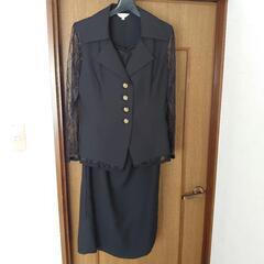 セレモニースーツ