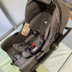 チャイルドシート joie
