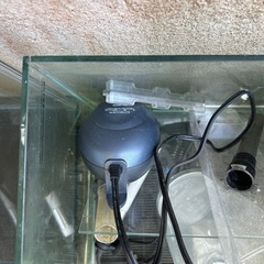 アクアリウム1式(水槽4台、ヒーター、濾過器など)の画像