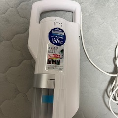 アイリスオーヤマ 布団クリーナーIC-FAC2-Wの画像
