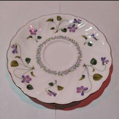 Noritake ボーンチャイナ 9906 すみれ柄 菫柄