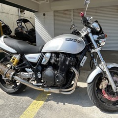 スズキイナズマ400