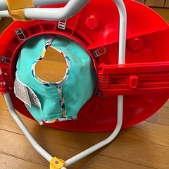 ミッキーマウス歩行器の画像