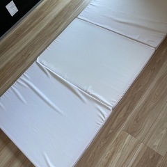 【お譲りします】シングル用敷き布団＆敷きマットレスの画像