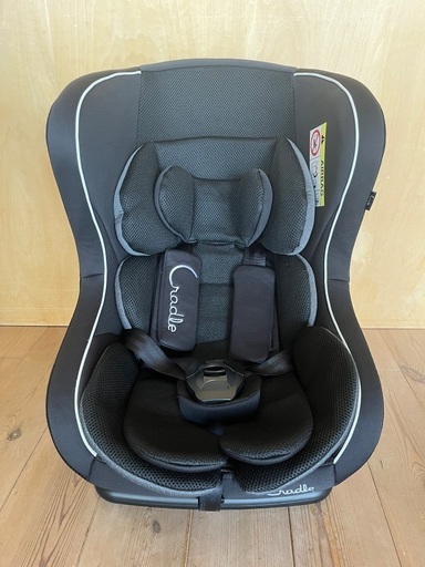 美品！クレイドルオーカⅢ　チャイルドシート　新生児〜4歳　ブラック クレイドルオーカⅢ チャイルドシート 新生児〜4歳 ジュニアシート