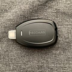 ⭐️モバイルバッテリー 2個セット 新品未使用 実測44g Lightning端子内蔵⭐️の画像