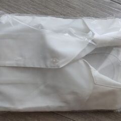 レディース白ブラウス　長袖　小さいサイズ　新品未使用の画像