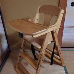 テーブル付きキッズチェア譲ります。